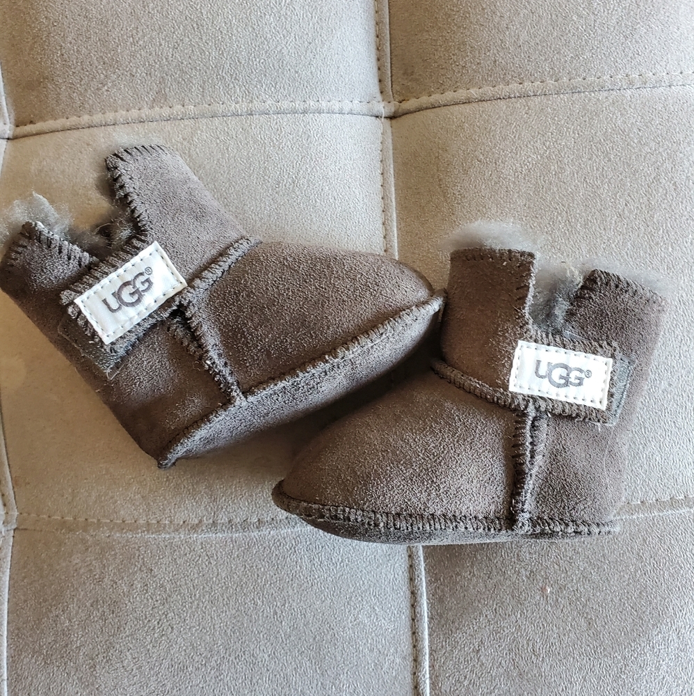XS 0-6 months UGG boots